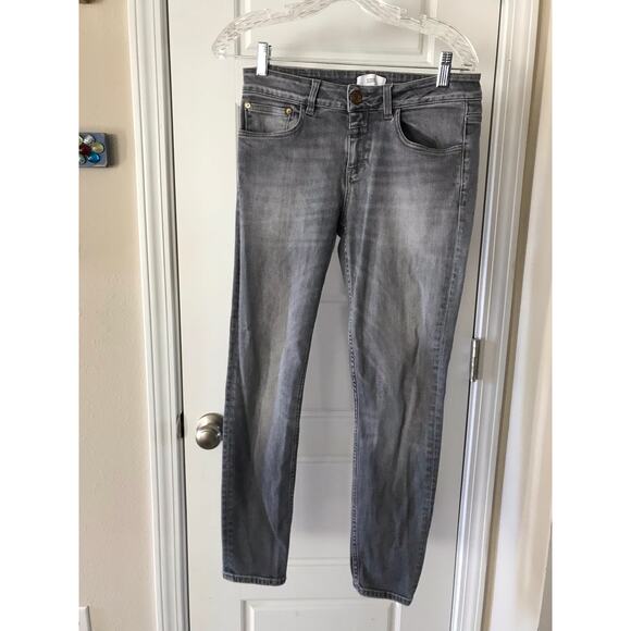 Closed Women’s Gray Tapered Legged Jeans Size 28 - Picture 2 of 7